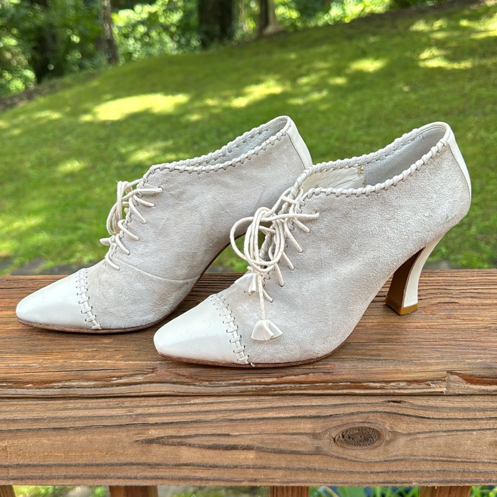 Donald J Pliner Size 5 1/2